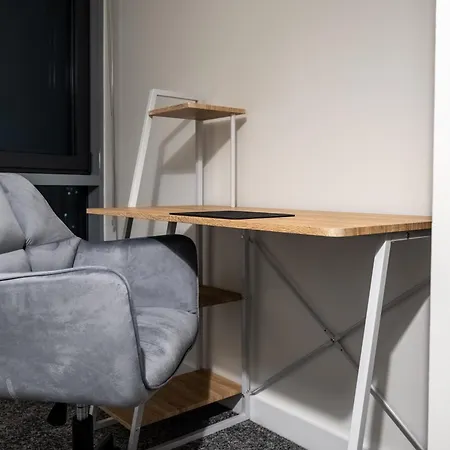 Apartman - On The River - Sleeps 10 - Leeds