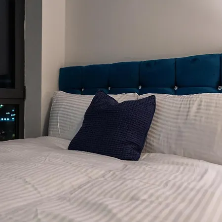 - On The River - Sleeps 10 - Apartamento