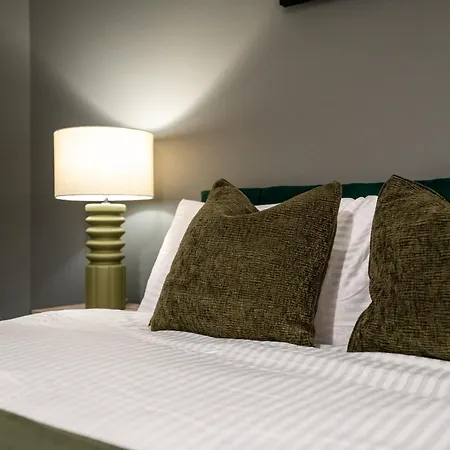 - On The River - Sleeps 10 - Apartamento